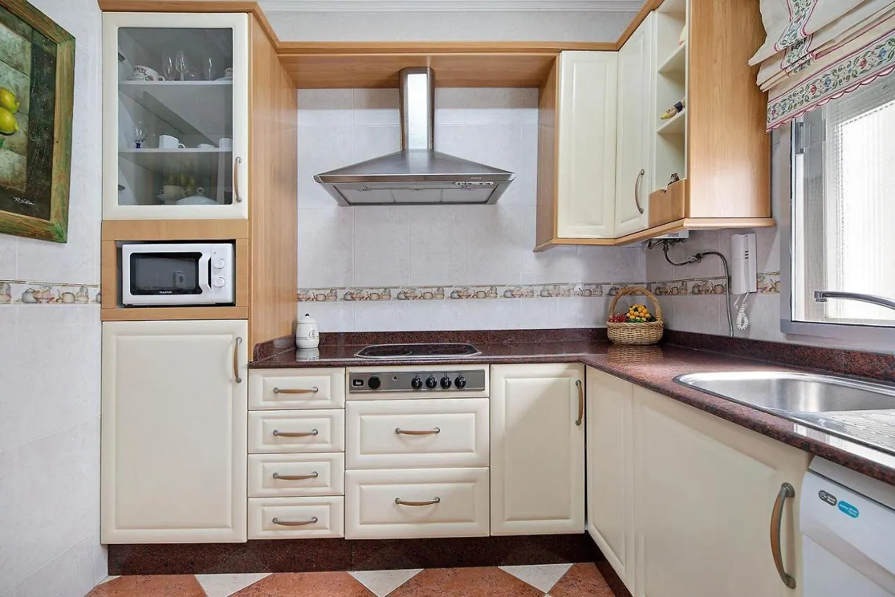 Grand Beachside Apartment - Cadiz